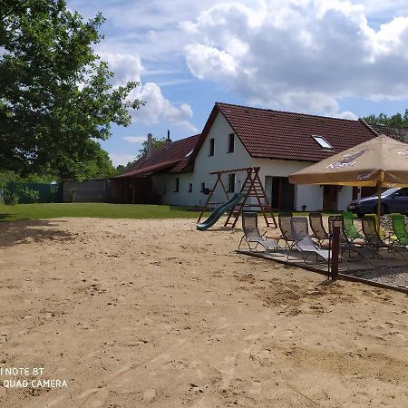 Apartmany Natalie Dvory nad Luznici Extérieur photo