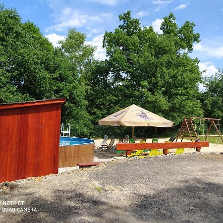 Apartmany Natalie Dvory nad Luznici Extérieur photo